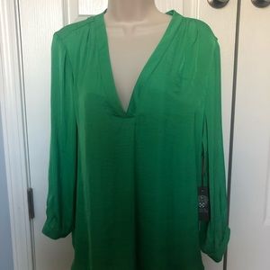 NWT Vince Camuto 3/4 Sleeve V Neck arumple Blouse XL New